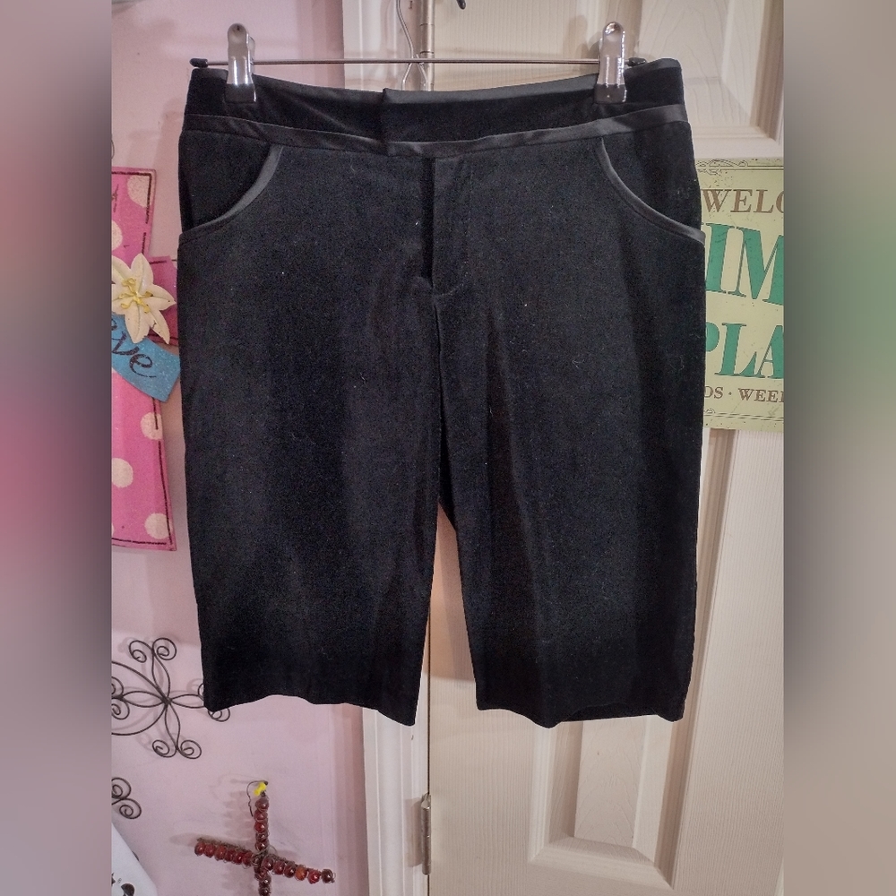 Behnaz Sarafpour for Target Shorts Bermuda Black Velour Satin Size 3